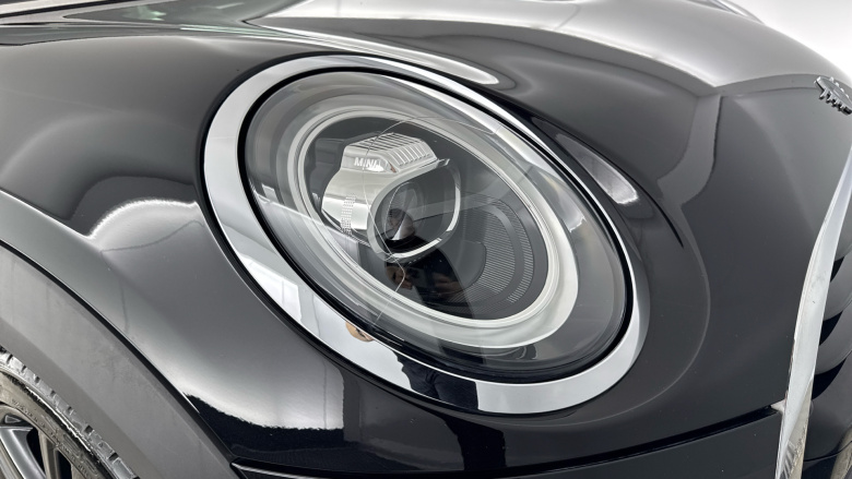 MINI Hatchback 1.5 Cooper Sport II 3dr Auto Petrol Hatchback